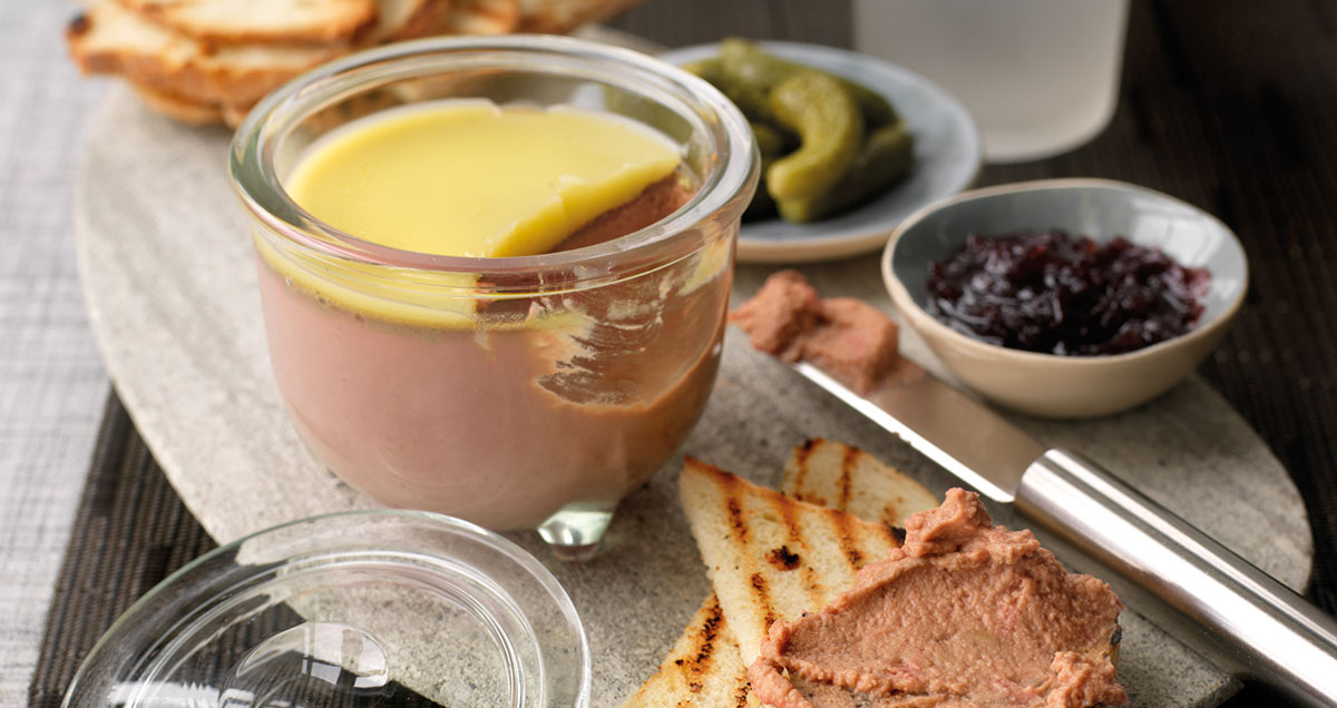 a pot of chicken liver parfait